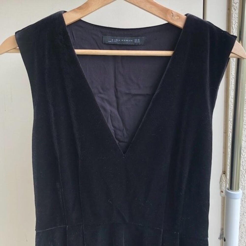Zara Woman Black Velvet Top Size XS - Picture 7 of 9